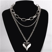 ( Silver necklace)occidental stylein wind Peach heart necklace retro heart-shaped pendant clavicle chain  overcoat sweat