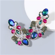 ( Green color)occidental style exaggerating personality Alloy diamond glass diamond Rhinestone embed Pearl geometry earr