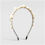 ( black)F occidental style  imitate Pearl diamond retro Headband Metal temperament Ladies fashion Headband