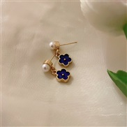 ( Silver needle blue Flower)silver Pearl enamel blue flowers earrings fresh ear stud brief student Earring woman