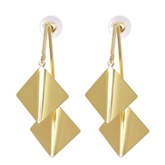 ( Gold) occidental style  gold samll square wind fashion pendant ear stud