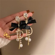 ( Silver needle  black)silver diamond Pearl Word bow earrings Korea temperament long style tassel earring fashion arring