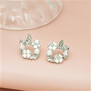 (E )silver Korea fashion temperament  butterfly Pearl flowers ear stud  hollow diamond earrings