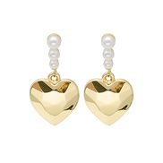 silver apan and Korea exaggerating three-dimensional Peach heart earrings  long style retro Pearl Metal love pendant