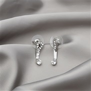 (E )silver new asymmetry diamond ear stud  personality samll earrings