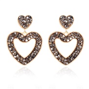 (   )occidental style creative retro Alloy diamond heart-shaped hollow earring   fashion earrings F