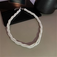 ( whitePearl  necklace)Korea big multilayer Pearl twining necklace fashion brief personality chain temperament