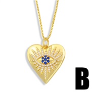 (B)occidental style personality necklace eyes Peach heart love pendant necklace clavicle chainnku