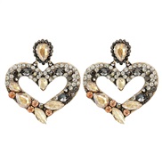 ( champagne)occidental style  lady retro palace heart-shaped diamond earrings creative temperament ear stud