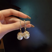 ( Silver needle  white)silver zircon Pearl earrings retro earring Korea big fashion temperament Earring