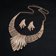 ( Gold)fashion Alloy gilded hollow necklace earrings set exaggerating