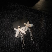 ( Silver needle  white)silver Cloth bow Pearl tassel earring Korea big temperament earrings personality long style Earri