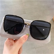 ( bright black polarized light)Korean styleb sunglass woman samll stylens Sunglasses ant-ultravolet