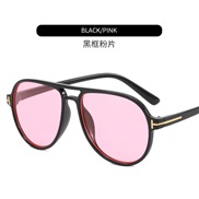 ( Black frame  pink Lens ) ord Double sunglass man woman  Outdoor man Sunglasses
