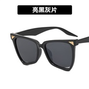 ( bright black gray  Lens )personalty ranbow cat sunglass Rce nal Sunglasses Colorful fashon sunglass