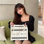 (ILLUSION stripe Beige)canvas bag high capacity Shoulder bag bag Korean style leisure bag