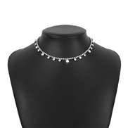 ( White K) fashion chain woman  Rhinestone claw chain samll necklace short style