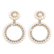 ( Gold) exaggerating circle earrings  Pearl Rhinestone temperament earring personality Ladies fashion Earring