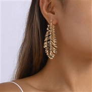( Gold) brief Metal wind earring  creative hollow feather Leaf earrings wind personality Earring
