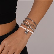 ( White K)fashion imitate Pearl brief bracelet set  creativeO buckle chain love beads fashion