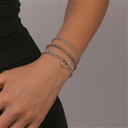 ( White K)occidental style  brief Metal windO buckle geometry bracelet exaggerating chain wind woman