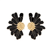 ( black)ins style Metal enamel multilayer petal earrings  three-dimensional layer medium flowers ear stud new