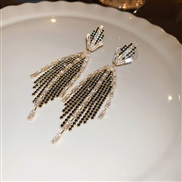 (23  Silver needle  black Set in drill Tassels)silver diamond geometry long style tassel earrings occidental style exag