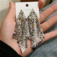 ( Silver) same style Earring occidental style wind temperament exaggerating wind long style earrings atmospheric gold f