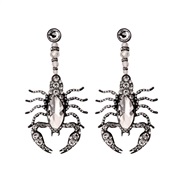 ( 2)exaggerating black insect Earring personality Alloy diamond earring occidental style Earring
