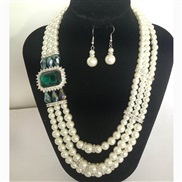 ( green)multilayer Pearl crystal necklace set  exaggerating Africa diamond necklace set