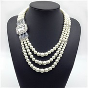 ( white)multilayer Pearl crystal necklace set  exaggerating Africa diamond necklace set