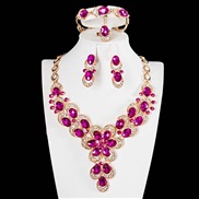 ( rose Red)  occidental style exaggerating crystal flowers gem necklace four woman
