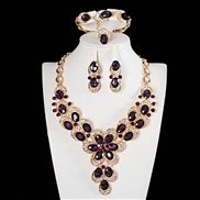 (purple)  occidental style exaggerating crystal flowers gem necklace four woman