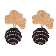 ( black)earrings fashion Alloy leaves elasticity diamond weave earrings woman occidental style retro Earring