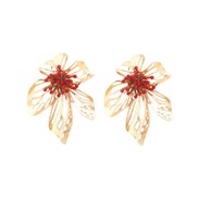 ( red)exaggerating wind hollow Metal flowers earrings occidental style beads flowers Earring