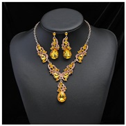 (gold yellow )occidental style exaggerating temperament necklace earrings two retro Alloy