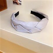(  gray) elegant high twisted Headband leather fashion width high