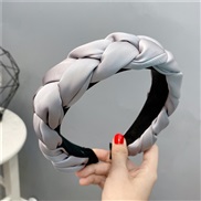 (grey ) surface Cloth twisted Headband high width head buckle high