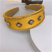 ( yellow) occidental style retro chain Headband wind embed Rhinestone Metal width