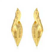 ( Gold)retro temperament gilded Alloy leaves earrings occidental style exaggerating Leaf earring Earring woman