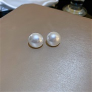 ( Silver needle  white)silver surface bag Pearl earrings fashion all-Purpose ear stud retro temperament Earring woman