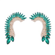 ( green)earrings fashion colorful diamond series Alloy diamond Rhinestone half heart-shaped earrings woman occidental s