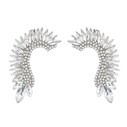 ( Silver)earrings fashion colorful diamond series Alloy diamond Rhinestone half heart-shaped earrings woman occidental 