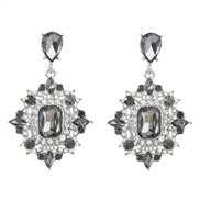 ( black)earrings fashion colorful diamond series Alloy diamond earrings woman occidental style retro palace wind earring