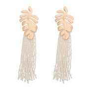 ( white)retro occidental style wind Alloy leaves long style beads tassel earrings woman Bohemia Nation Earring