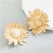 (gold )ins wind Japan and Korea creative flowers earrings Alloy exaggerating samll ear stud  retro temperament