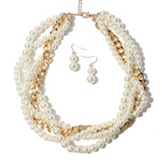 ( rice white)occidental style fashion  multilayer Pearl necklace brief atmospheric gold chain