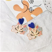 ( Silver needle) fox surface flowers big color blue color Acrylic earrings medium autumn wind