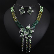 ( green)  exaggerating occidental style tassel Rhinestone necklace earrings set clavicle woman banquet bride