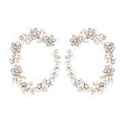 ( white)occidental style exaggerating earrings colorful diamond flowers Metal ear stud big earrings Bohemian style